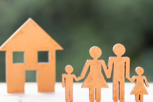 Vendre votre maison avant d’en acheter une autre : les avantages et les inconvénients