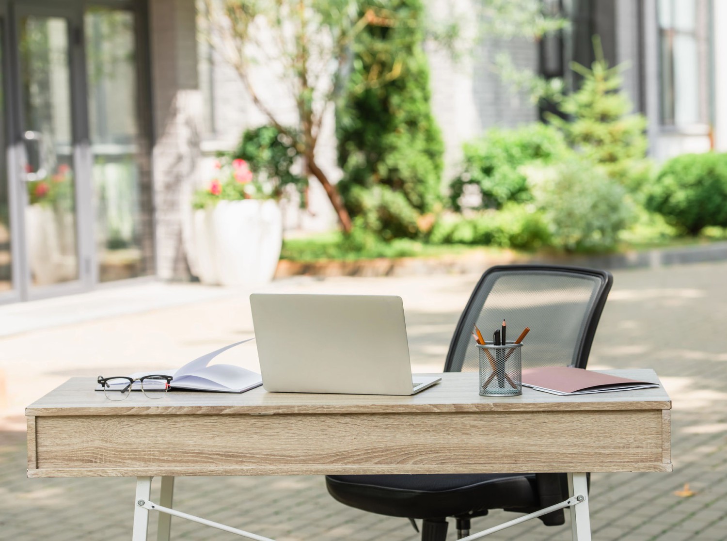 Télétravail: 7 conseils pour aménager un bureau extérieur