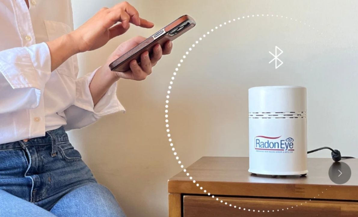 Radon dans les maisons québécoises : faut-il s’en inquiéter ? Oui et non! Ce gaz est dangereux s’il est en trop grande concentration, toutefois, ce phénomène est rare.