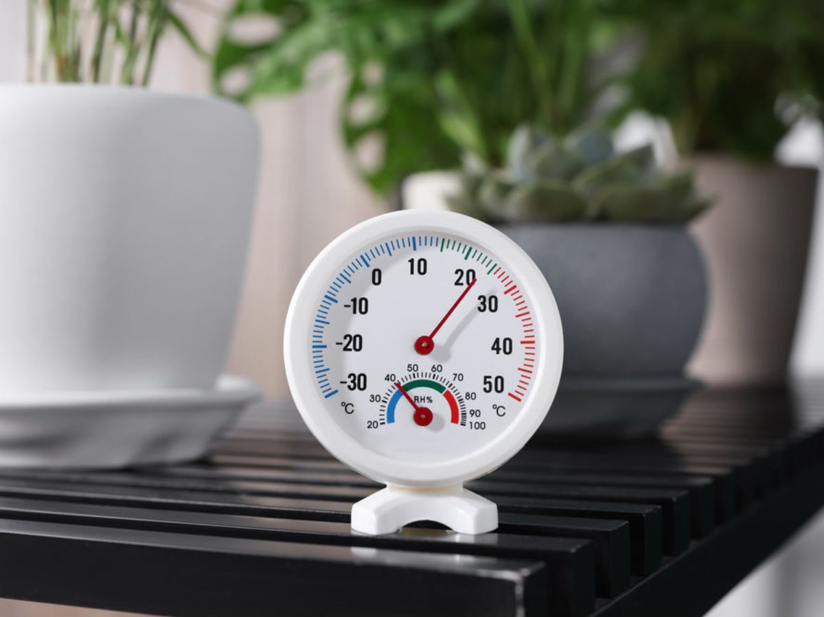 Si le taux d’humidité dépasse 70 % dans certaines pièces de la maison, notamment au sous-sol, il est important de remédier à la situation.