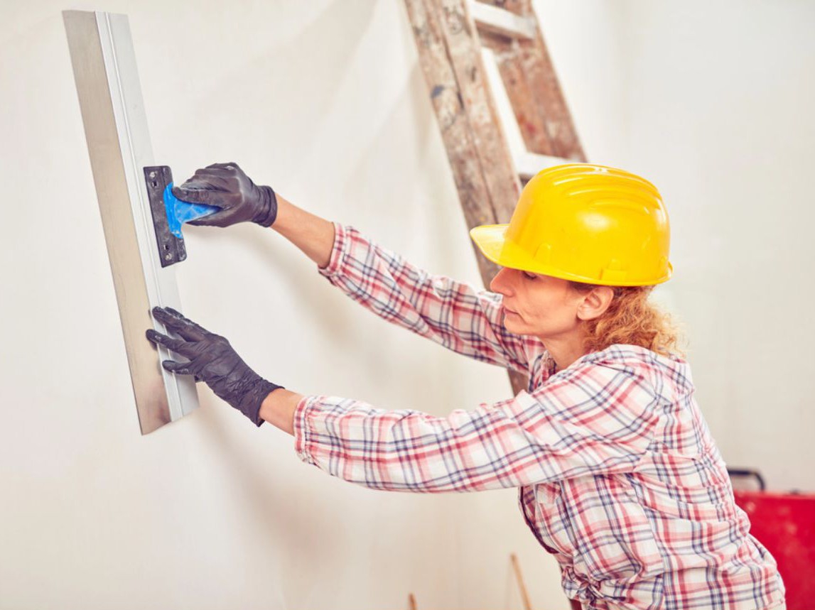 Whether you choose to embark on a renovation project or to start hunting for a new home, surrounding yourself with experts is key. As is weighing the pros and cons of your final decision.
