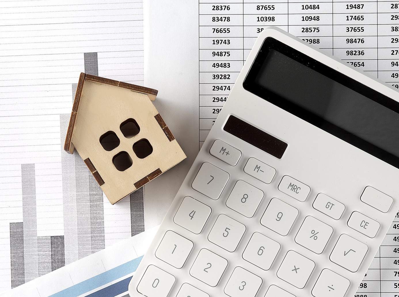 Asking Price vs. Selling Price: Why the (Sometimes Huge) Difference?