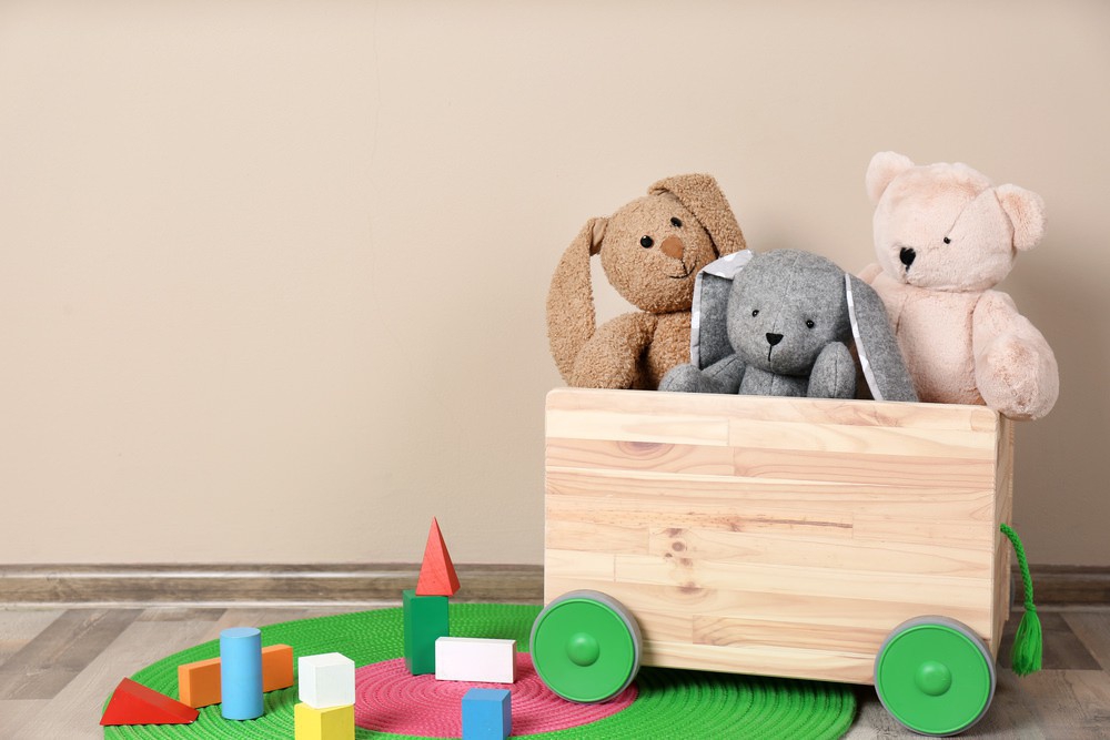 Flisat toy storage with casters outlet